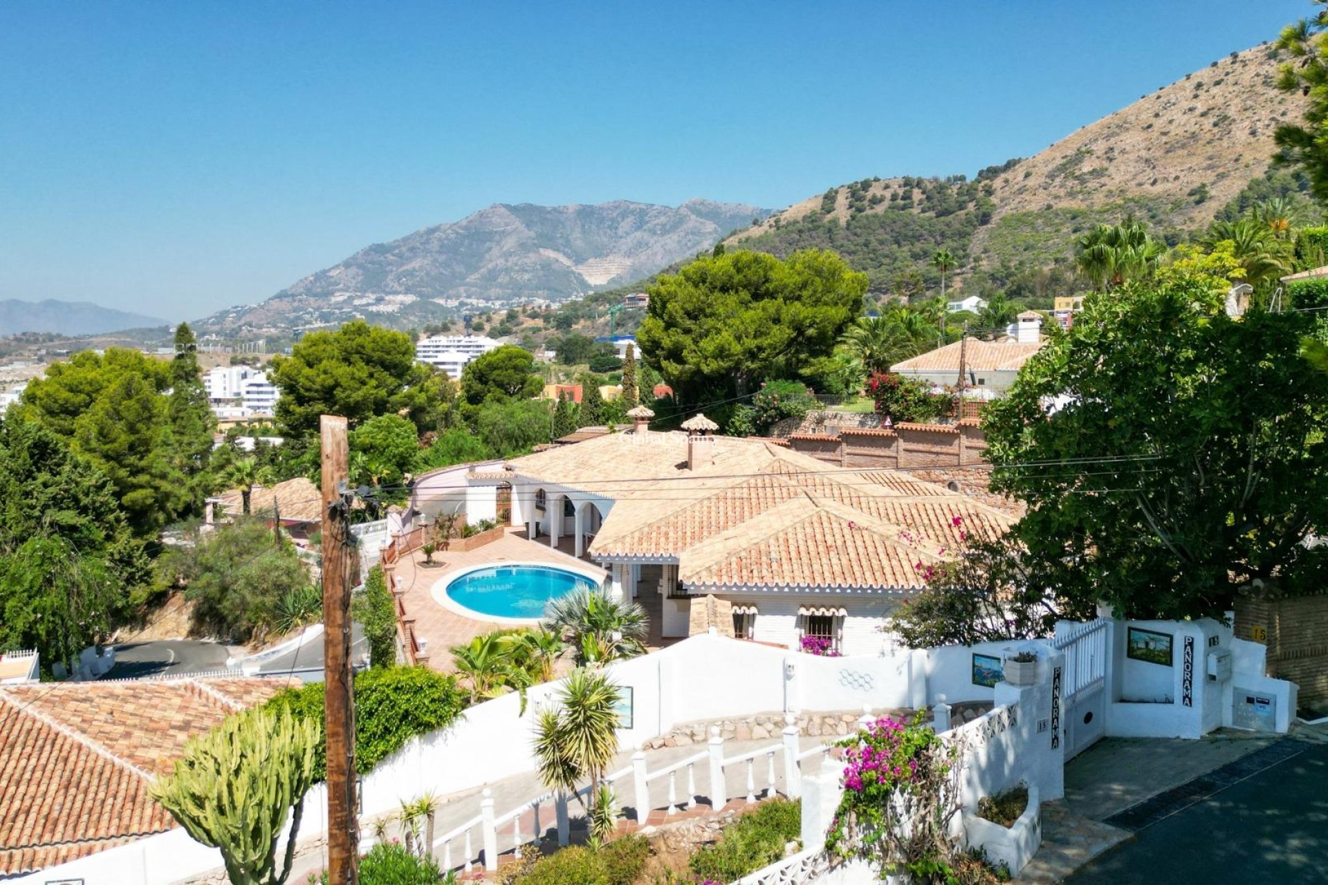 Nowo zbudowane - WILLA  -
BENALMÁDENA - 