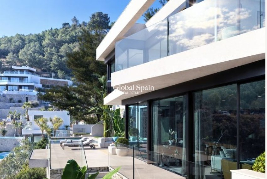 Nowo zbudowane - Willa -
BENISSA - Benissa