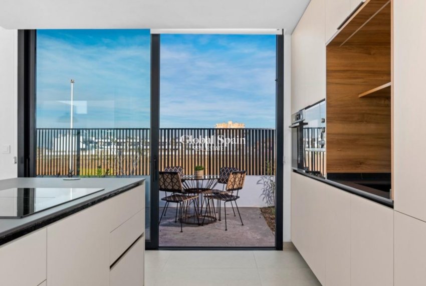 Nowo zbudowane - Willa -
CARTAGENA - Mar de Cristal