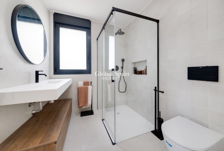 Nowo zbudowane - Willa -
CIUDAD QUESADA