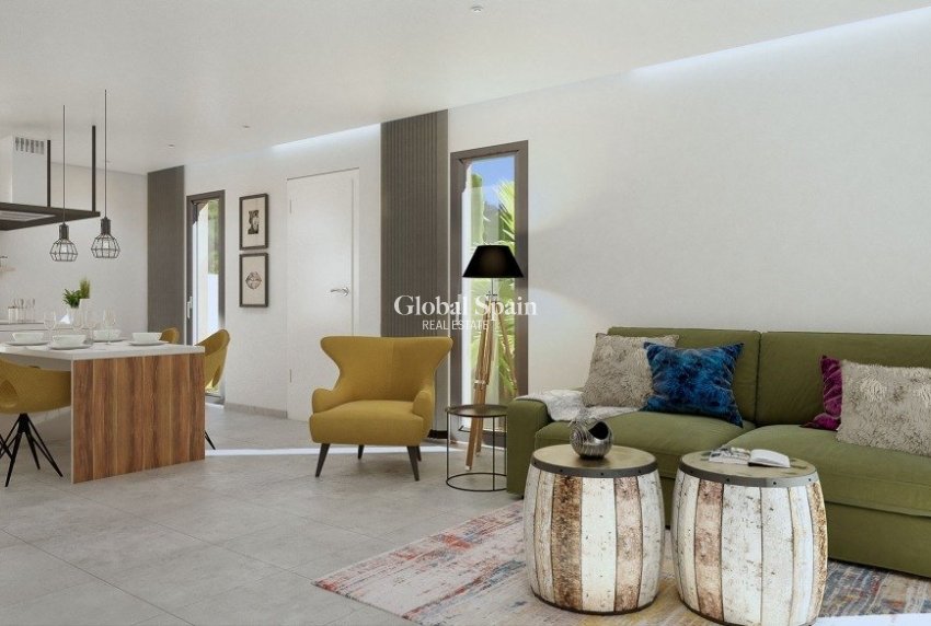 Nowo zbudowane - Willa -
DAYA NUEVA