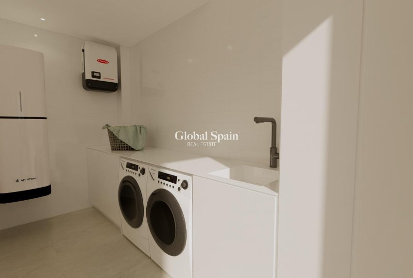 Nowo zbudowane - Willa -
DOLORES