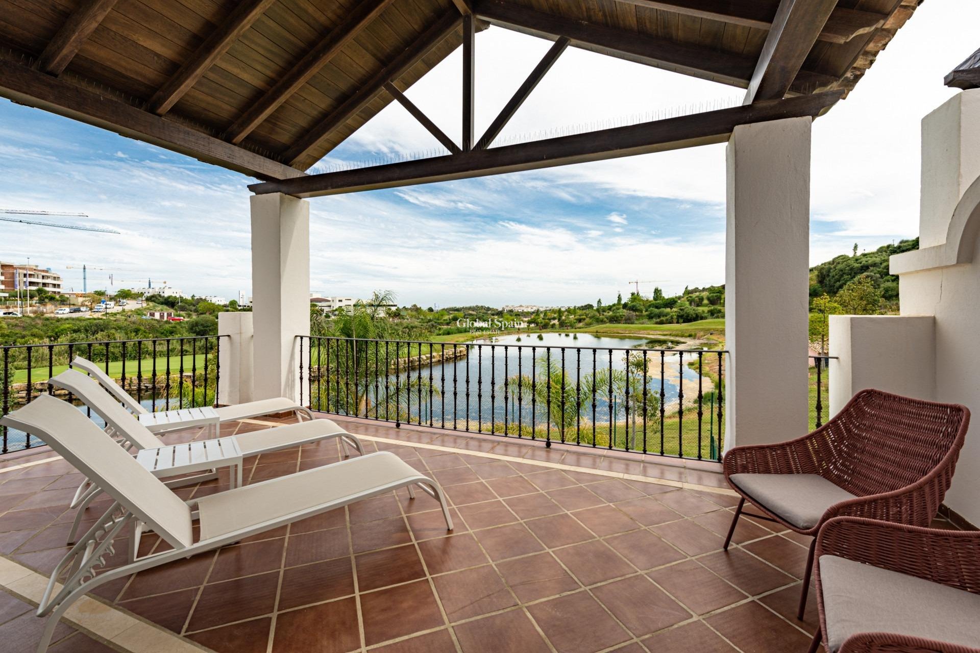 Nowo zbudowane - WILLA  -
ESTEPONA - Azata Golf Estepona Oeste