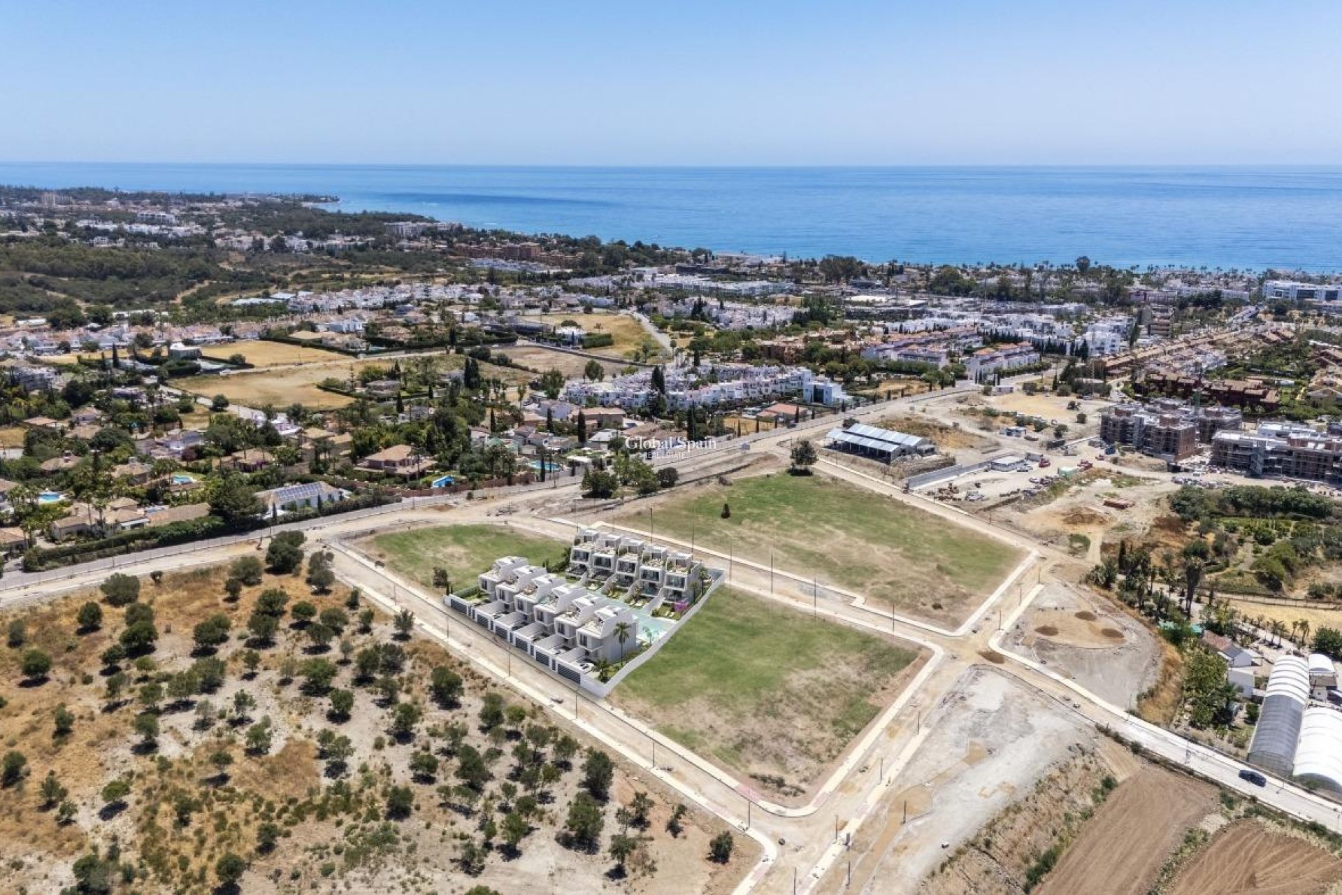 Nowo zbudowane - WILLA  -
ESTEPONA - Los Flamingos