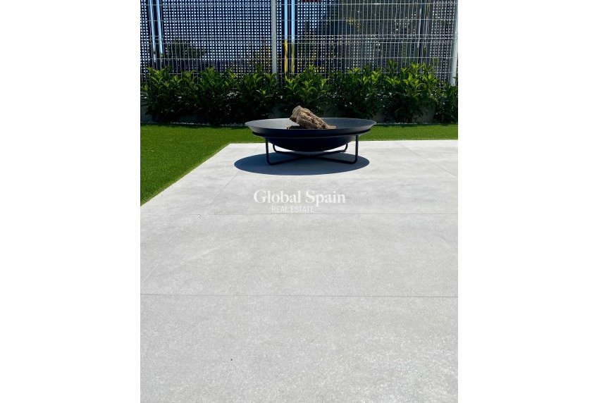 Nowo zbudowane - Willa -
FINESTRAT