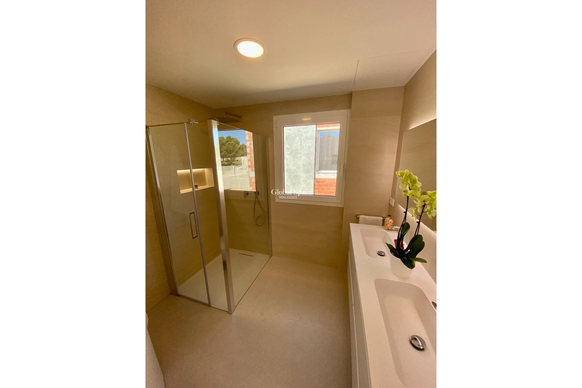 Nowo zbudowane - Willa -
FINESTRAT