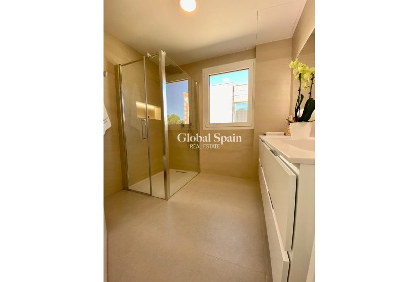 Nowo zbudowane - Willa -
FINESTRAT