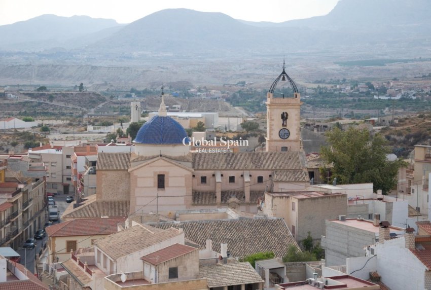 Nowo zbudowane - Willa -
FORTUNA - 