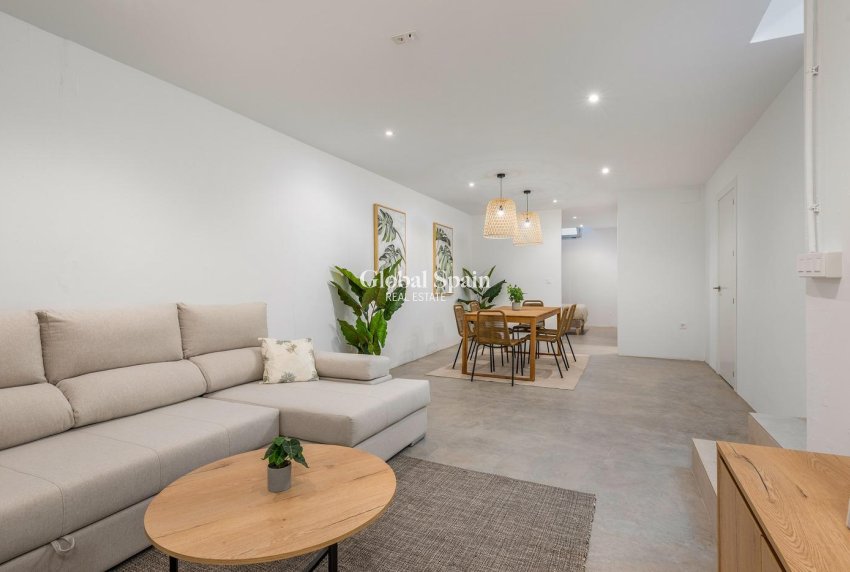 Nowo zbudowane - WILLA  -
LOS ALCÁZARES