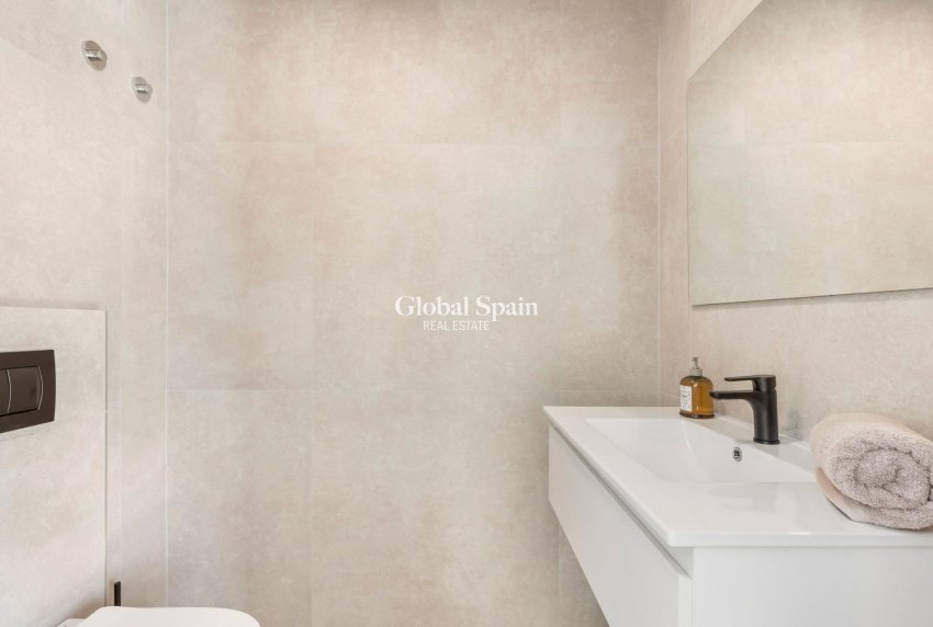 Nowo zbudowane - WILLA  -
LOS ALCÁZARES