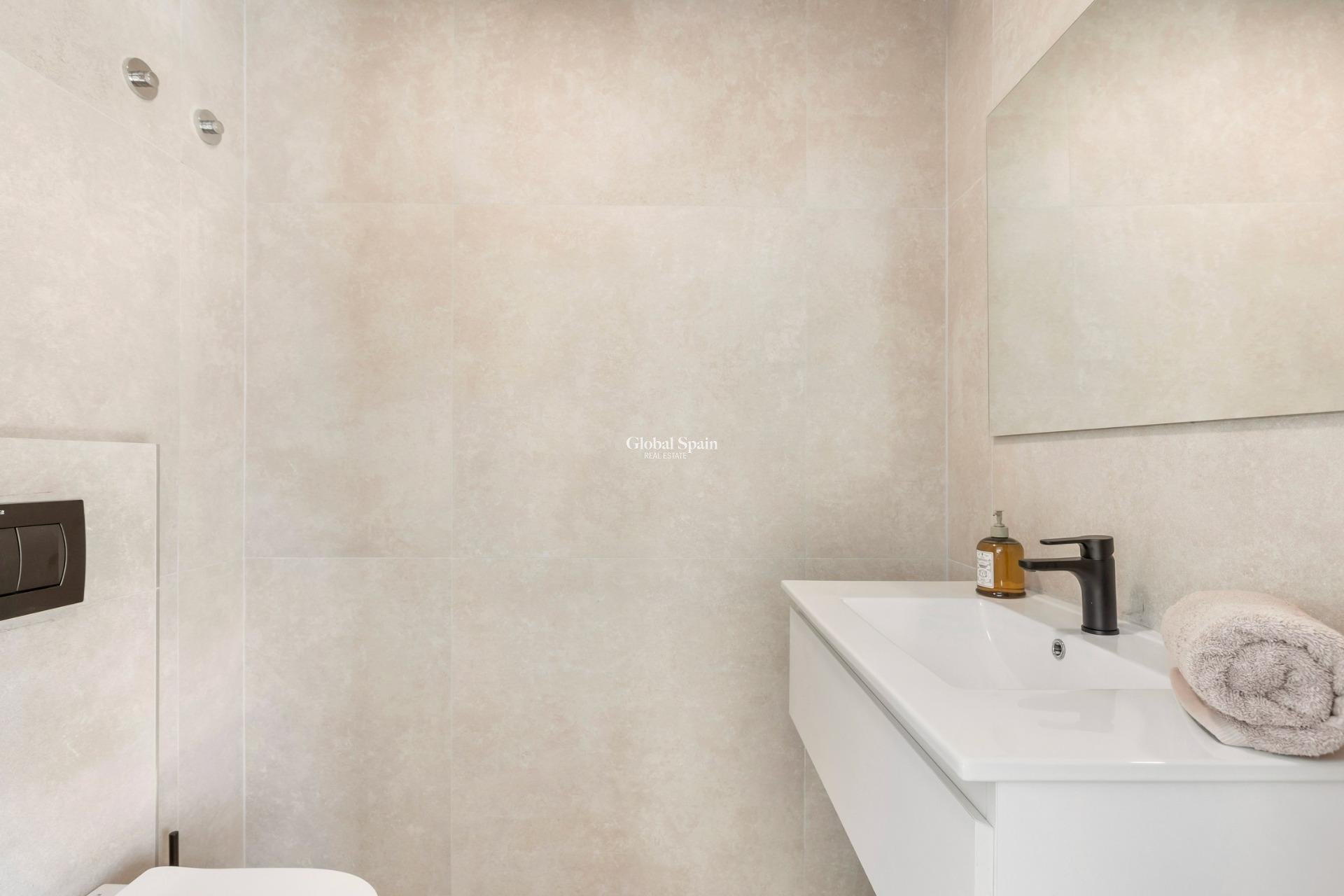 Nowo zbudowane - WILLA  -
LOS ALCÁZARES