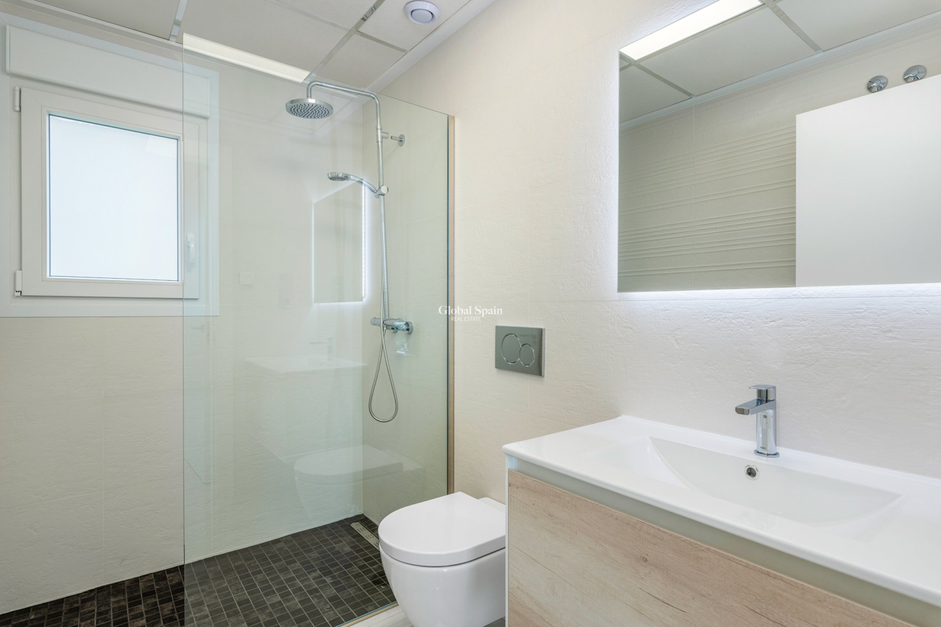 Nowo zbudowane - Willa -
LOS MONTESINOS