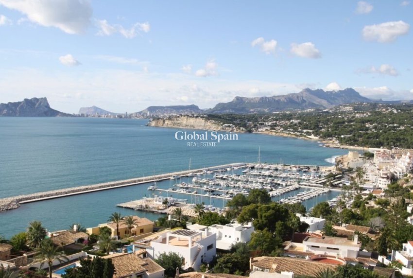 Nowo zbudowane - Willa -
MORAIRA_TEULADA - 