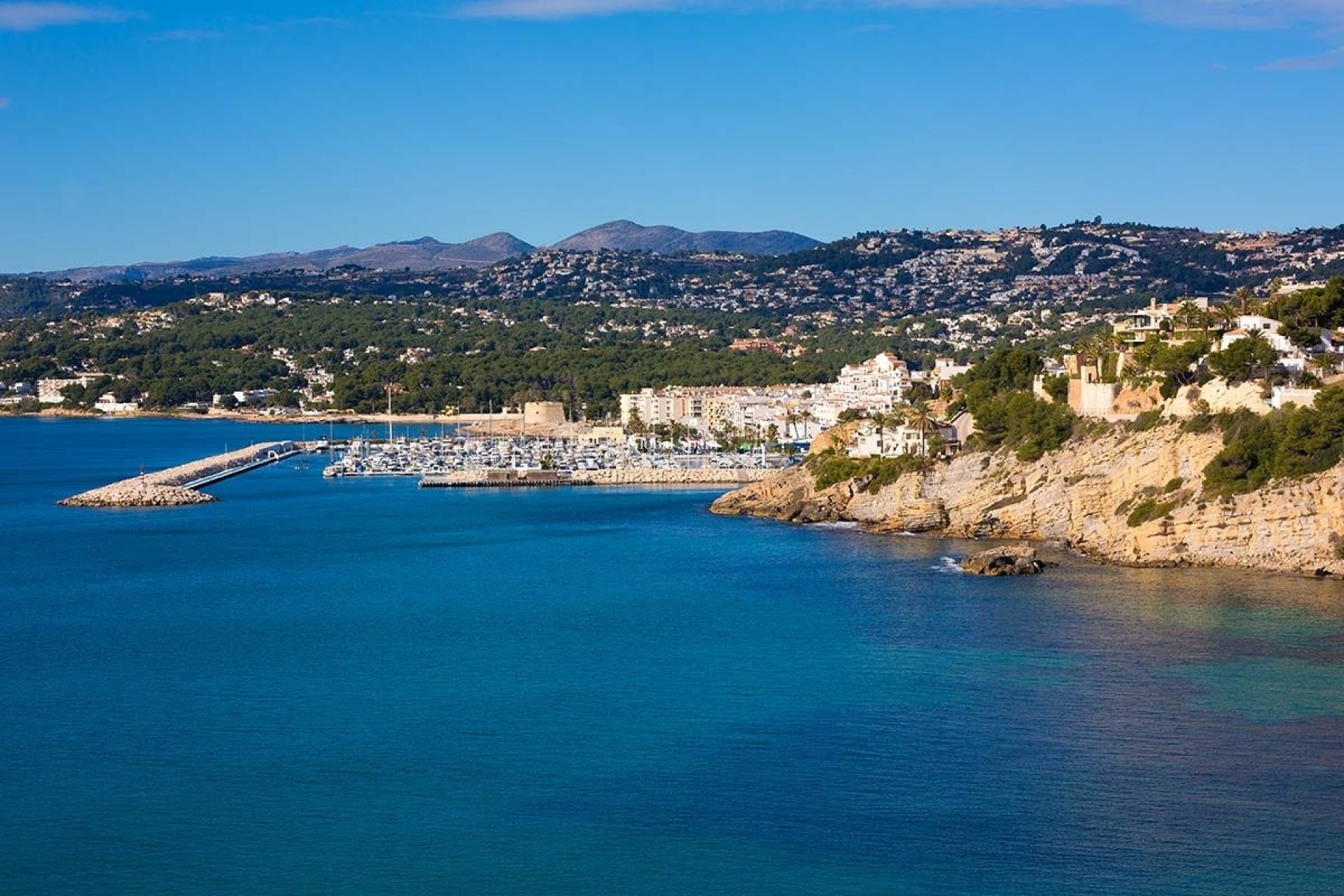 Nowo zbudowane - WILLA  -
MORAIRA_TEULADA - 