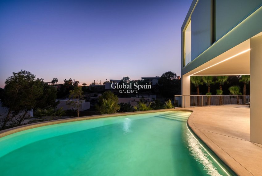 Nowo zbudowane - WILLA  -
ORIHUELA - LAS COLINAS GOLF RESORT