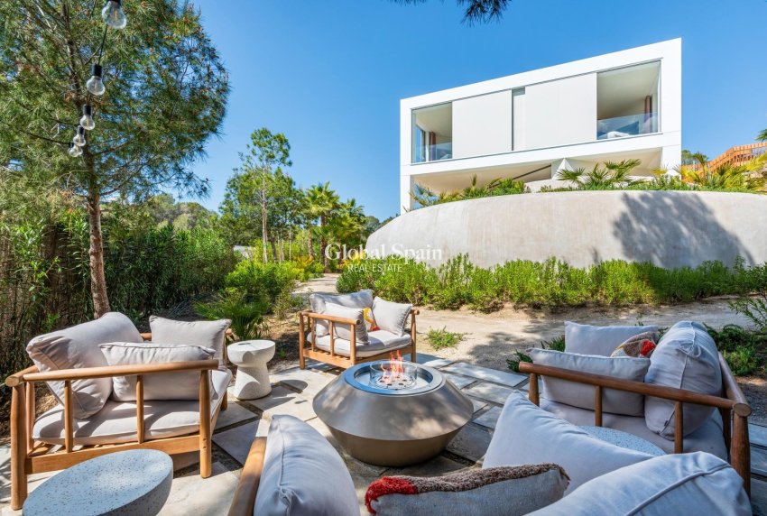 Nowo zbudowane - WILLA  -
ORIHUELA - LAS COLINAS GOLF RESORT