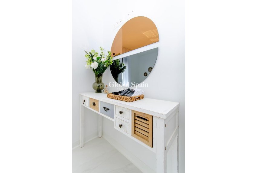 Nowo zbudowane - WILLA  -
ORIHUELA - Vistabella Golf