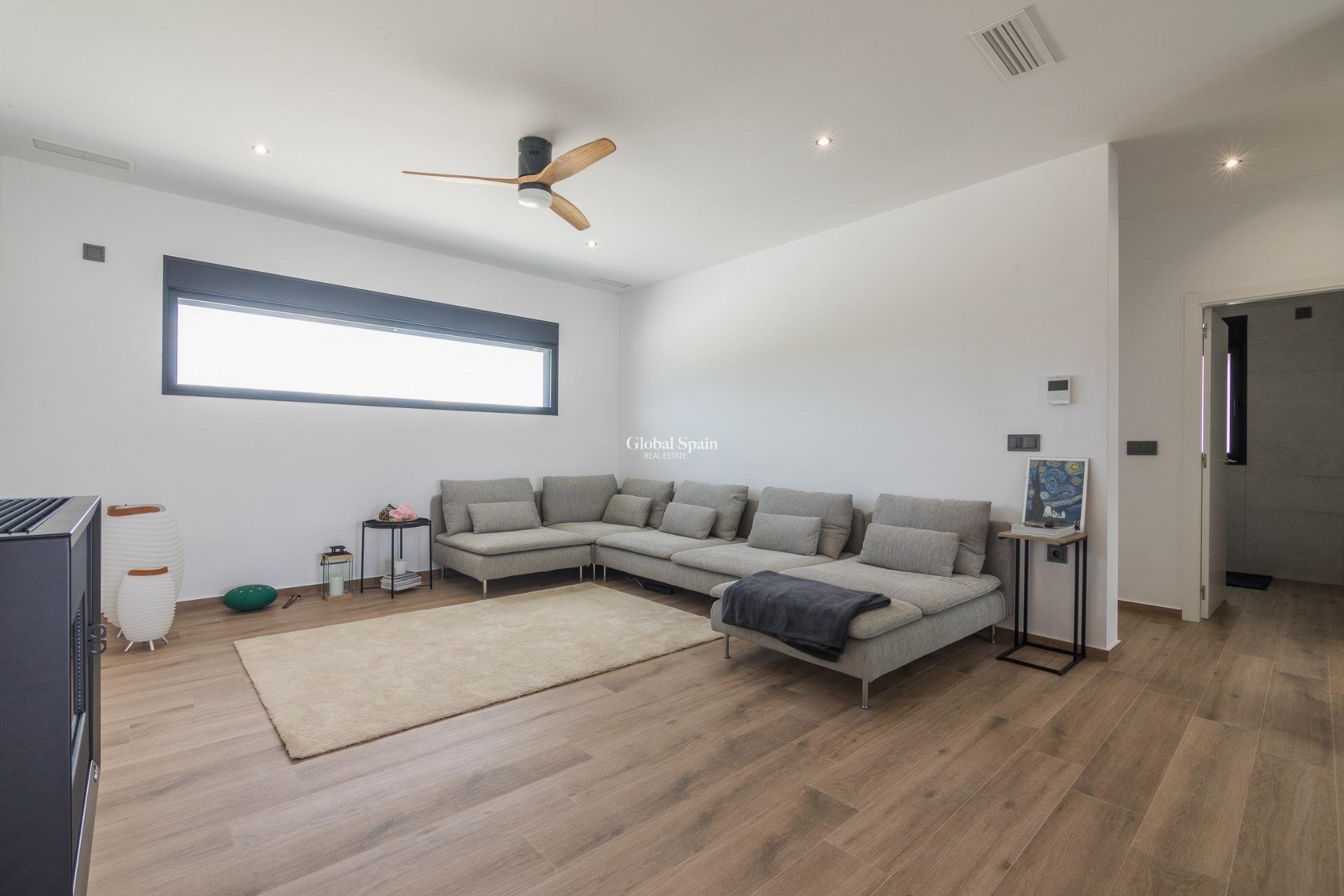 Nowo zbudowane - Willa -
Pinoso - 