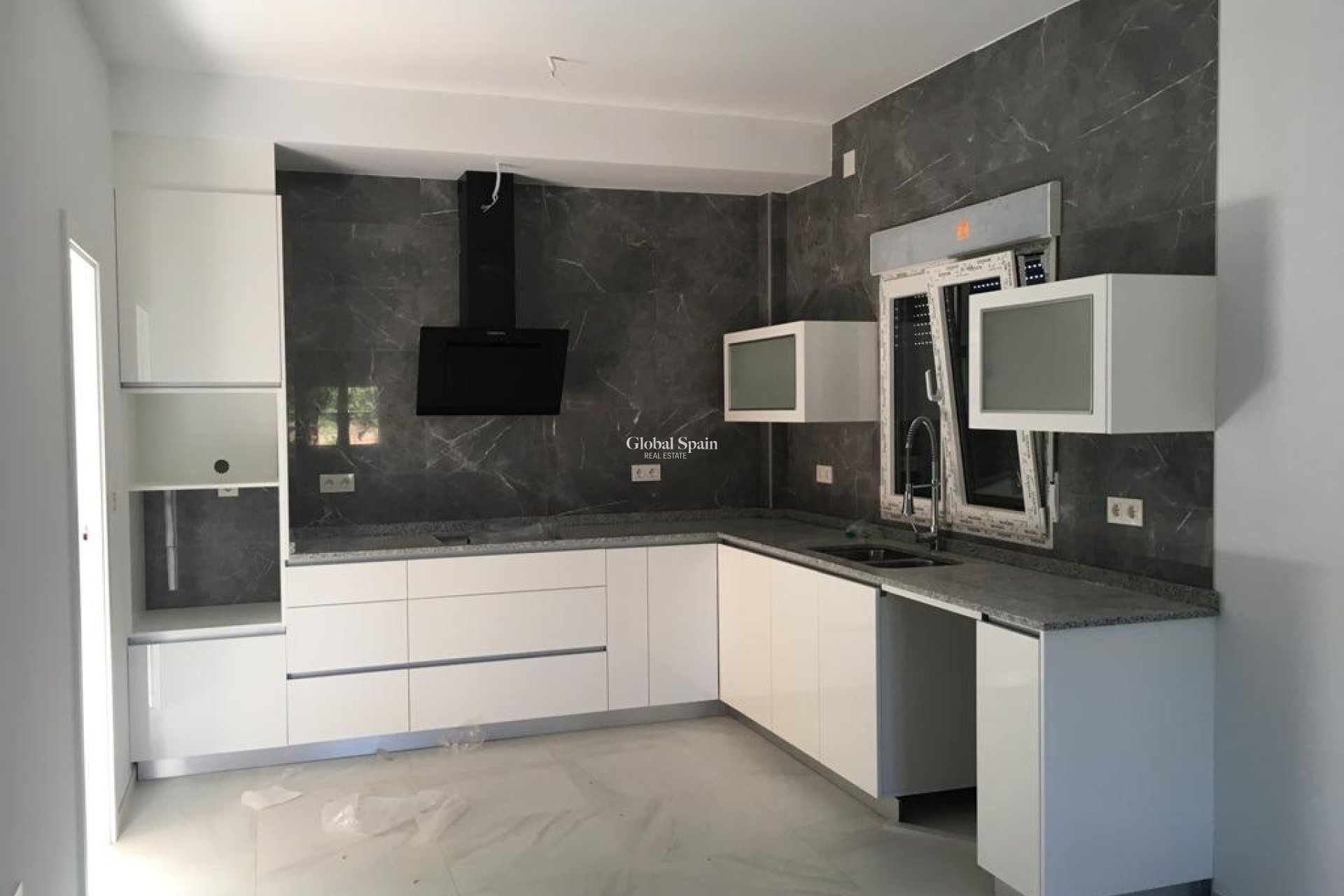 Nowo zbudowane - Willa -
Pinoso - 