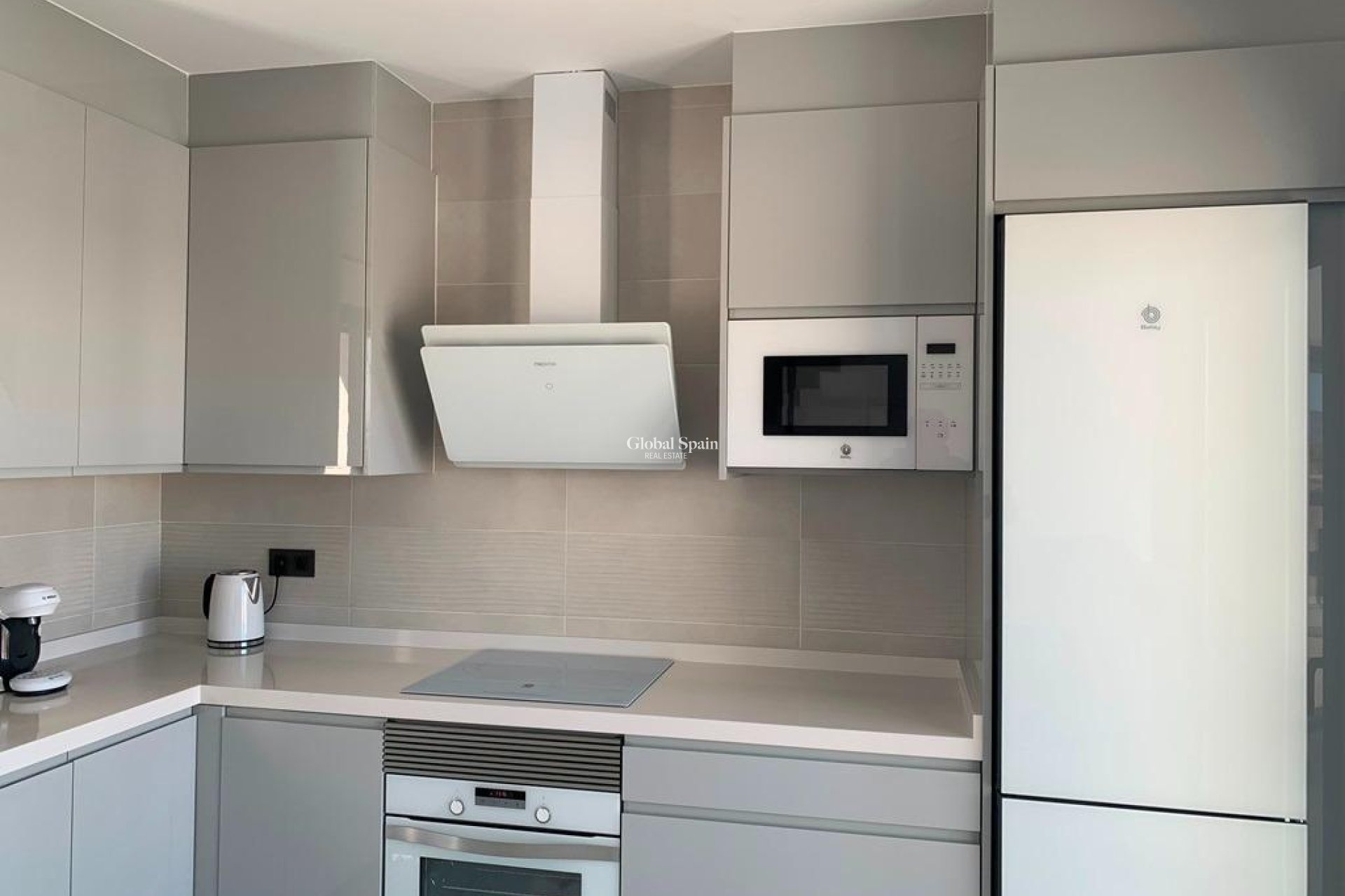 Nowo zbudowane - Willa -
Pinoso - 