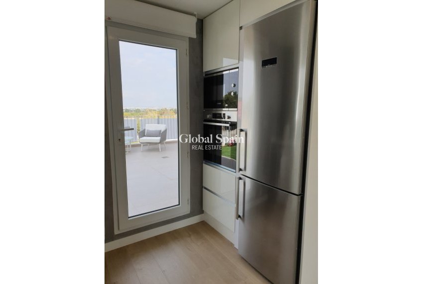 Nowo zbudowane - WILLA  -
ROJALES - Rojales