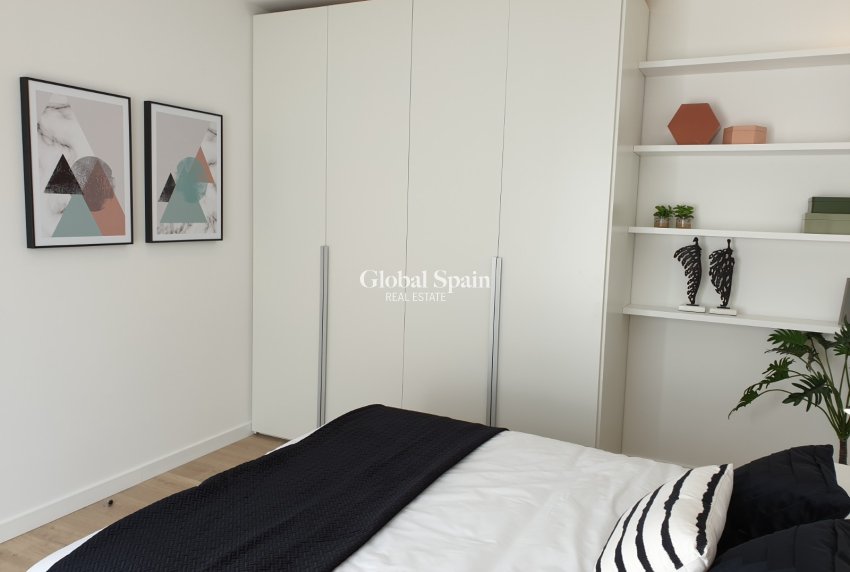 Nowo zbudowane - WILLA  -
ROJALES - Rojales