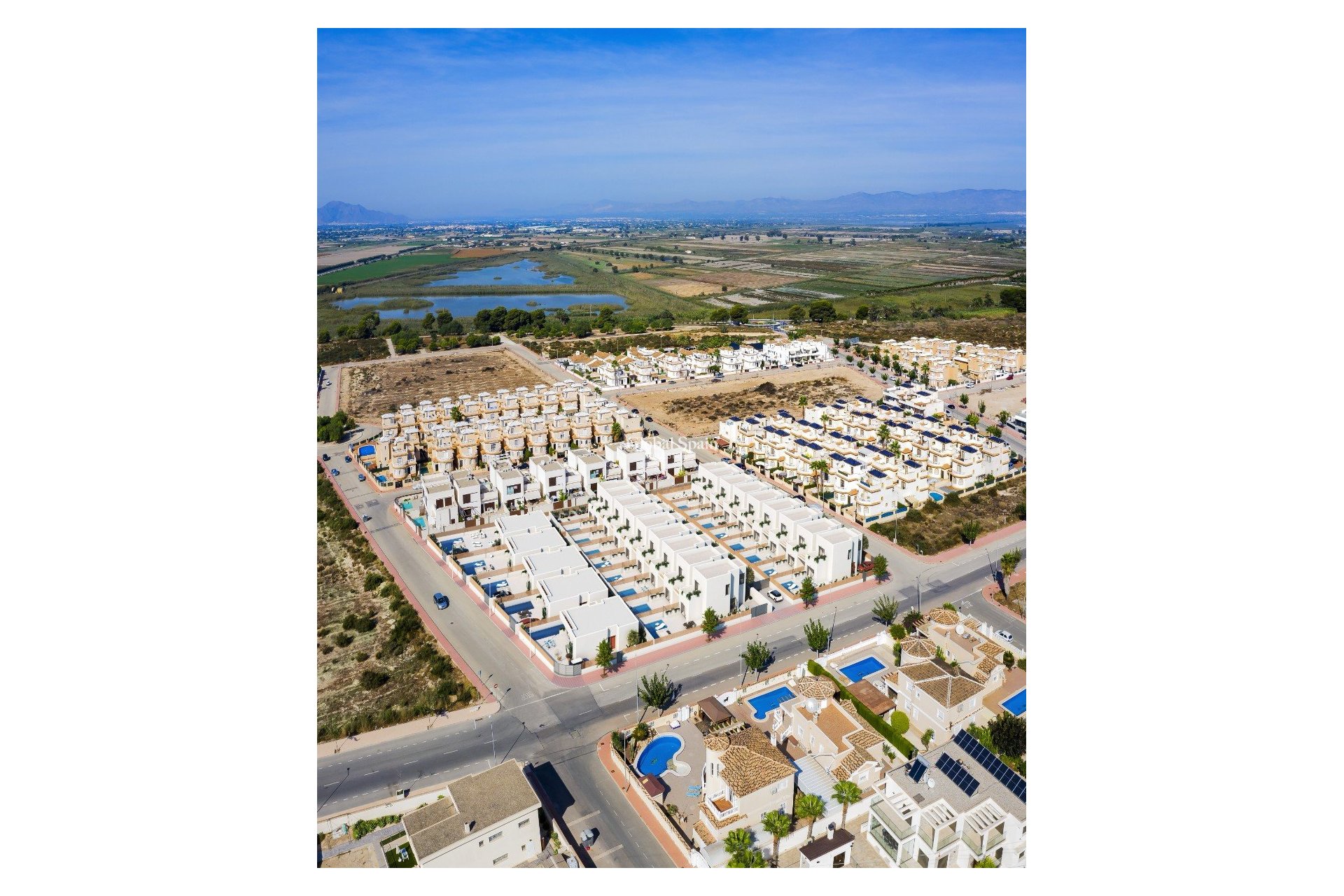 Nowo zbudowane - WILLA  -
SAN FULGENCIO - LA MARINA