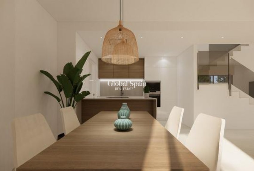 Nowo zbudowane - WILLA  -
SAN FULGENCIO - Polideportivo