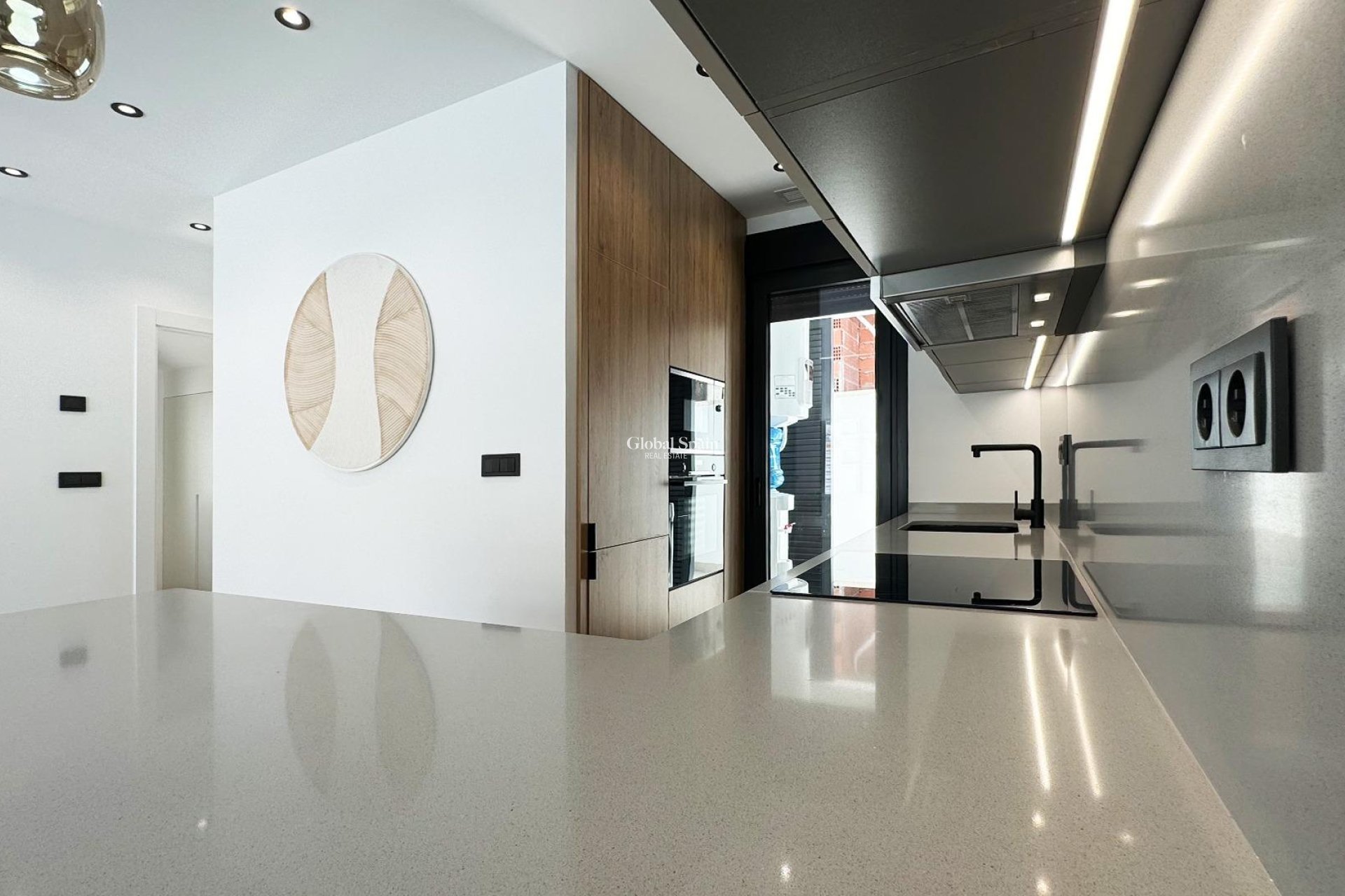 Nowo zbudowane - Willa -
SAN MIGUEL DE SALINAS - BLUE LAGOON