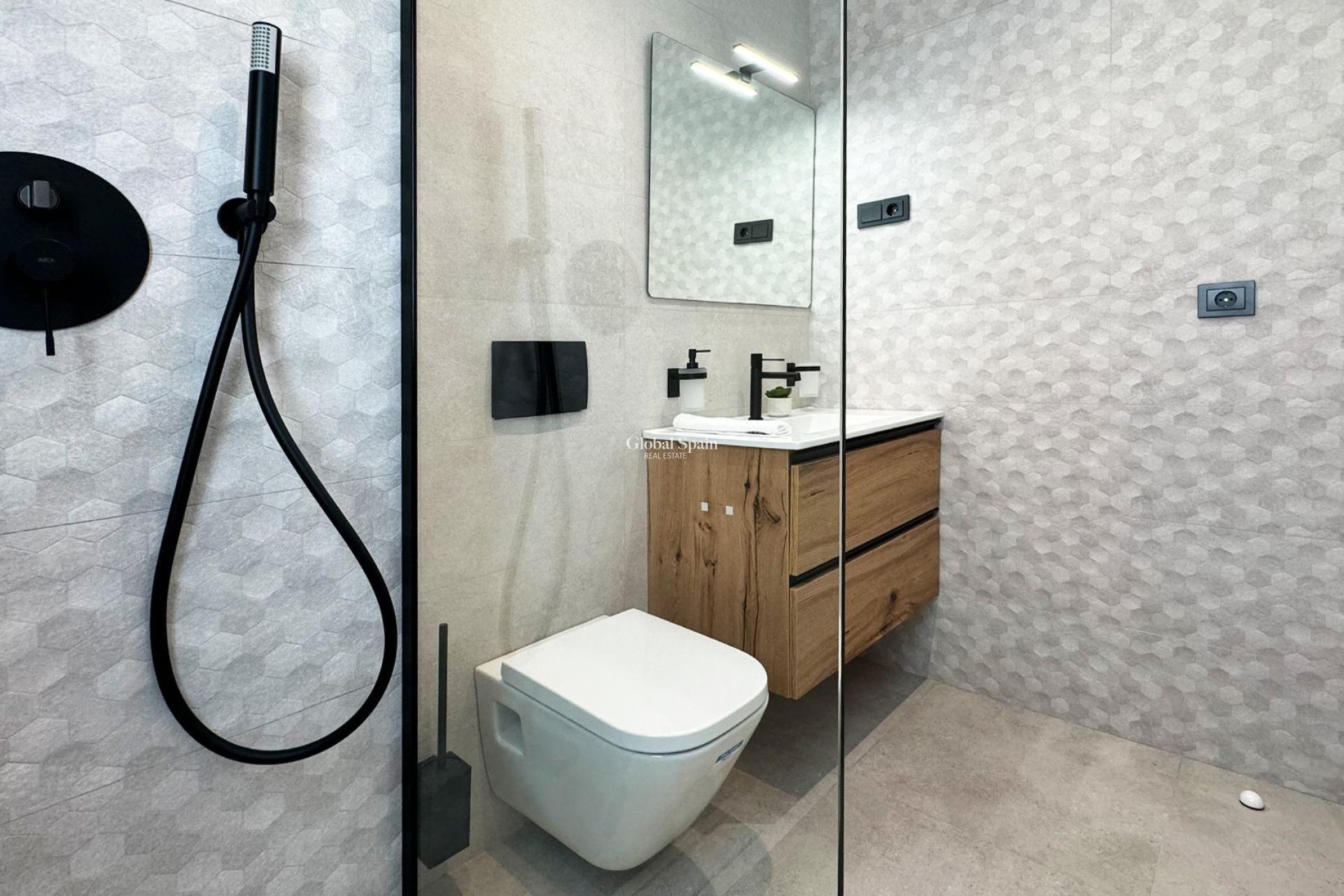 Nowo zbudowane - Willa -
SAN MIGUEL DE SALINAS - BLUE LAGOON