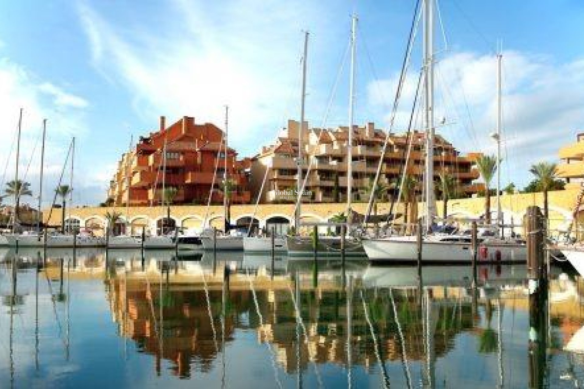 Nowo zbudowane - WILLA  -
SOTOGRANDE - 