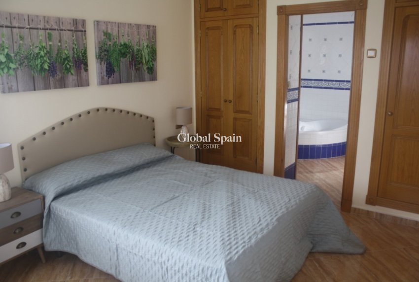 Nowo zbudowane - WILLA  -
TORREVIEJA - LOS BALCONES - LOS ALTOS