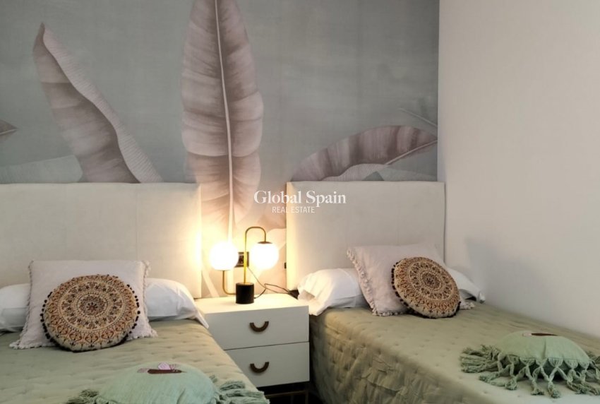 Nowo zbudowane - WILLA  -
TORREVIEJA - LOS BALCONES - LOS ALTOS