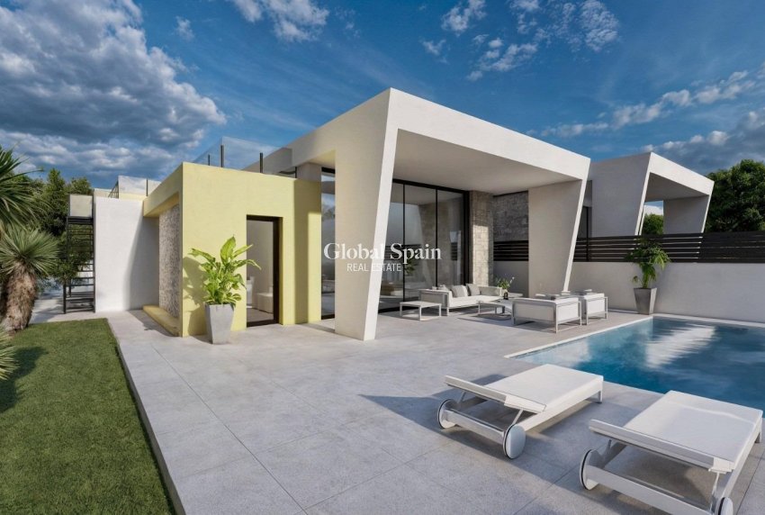 Nowo zbudowane - WILLA  -
TORREVIEJA - LOS BALCONES - LOS ALTOS