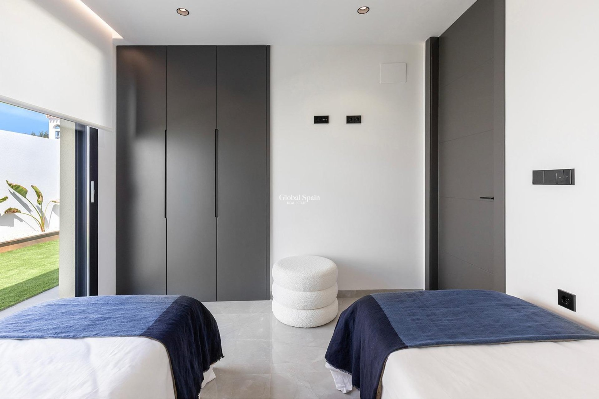Nowo zbudowane - WILLA  -
TORREVIEJA - LOS BALCONES - LOS ALTOS