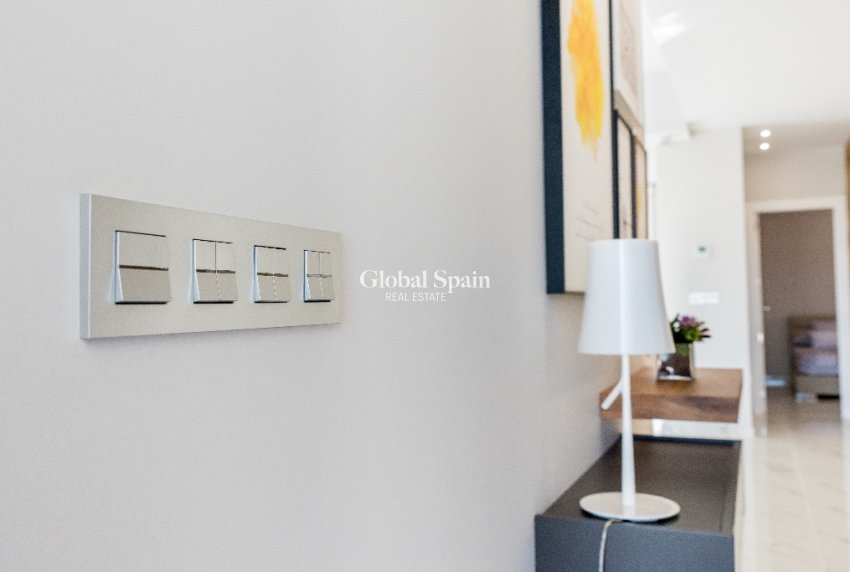 Nowo zbudowane - Willa -
VILLAMARTÍN