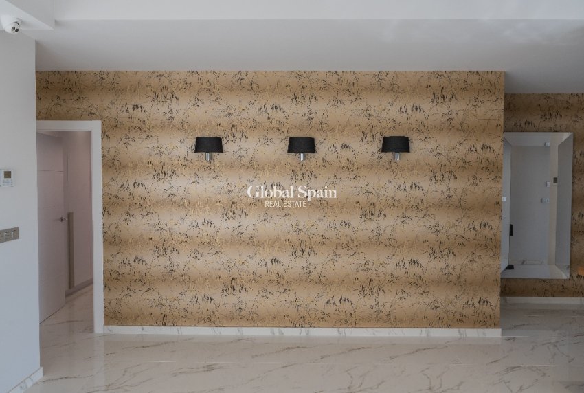 Nowo zbudowane - Willa -
VILLAMARTÍN