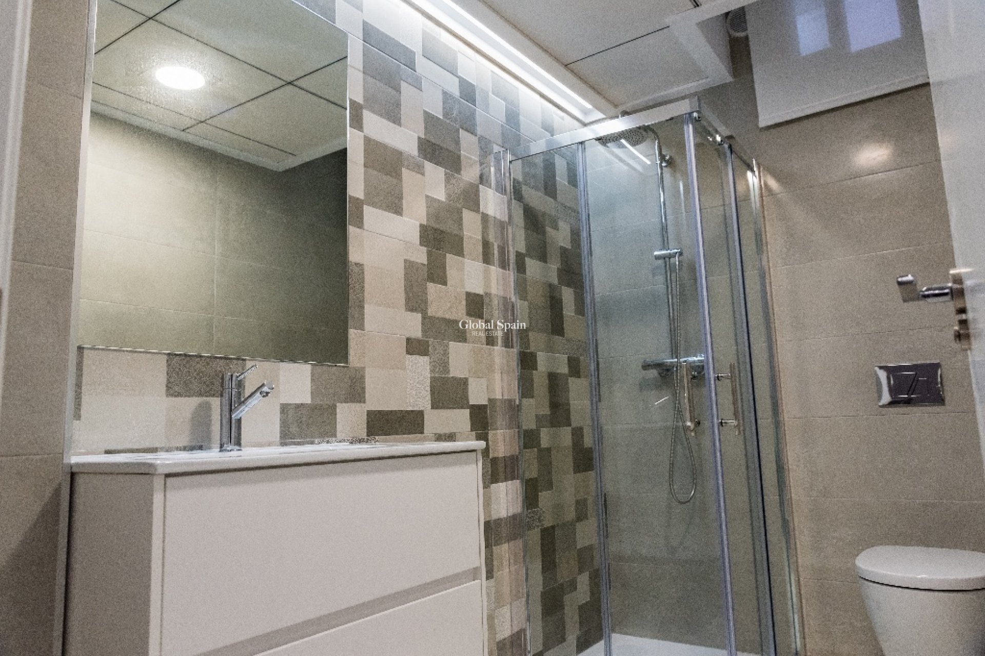 Nowo zbudowane - Willa -
VILLAMARTÍN