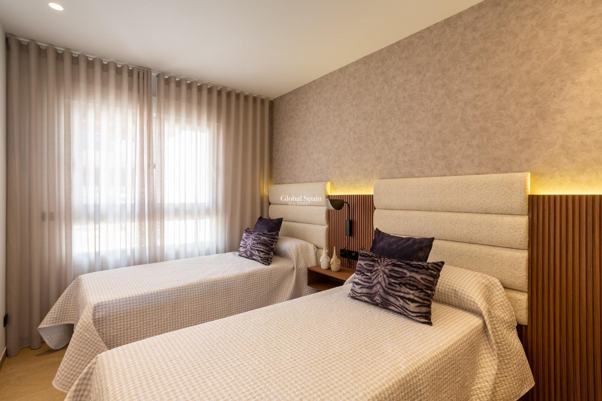 Nueva construcción  - APARTAMENTO -
ALGORFA - LA FINCA GOLF / ALGORFA