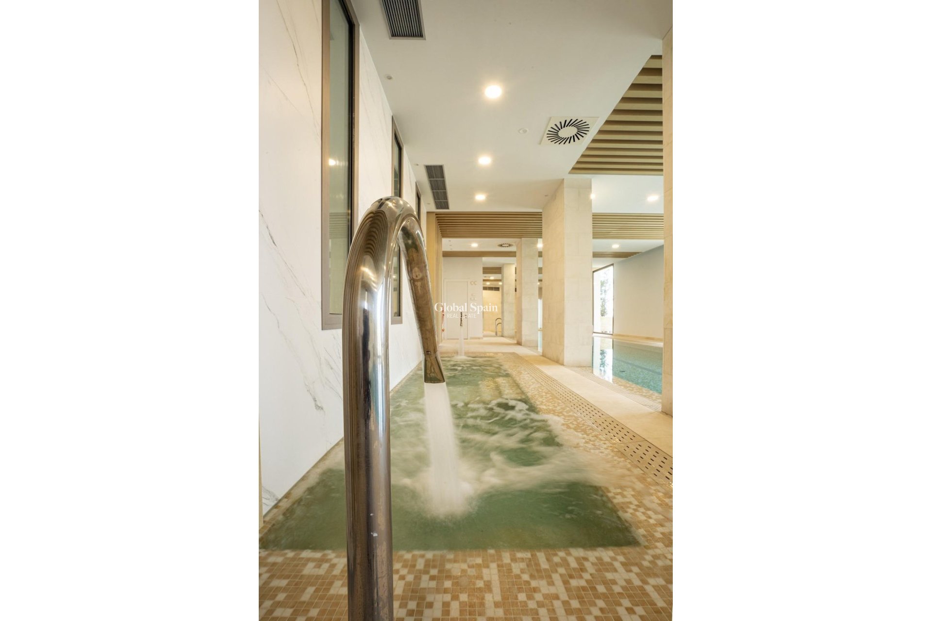 Nueva construcción  - APARTAMENTO -
BENAHAVÍS - Las Colinas de Marbella