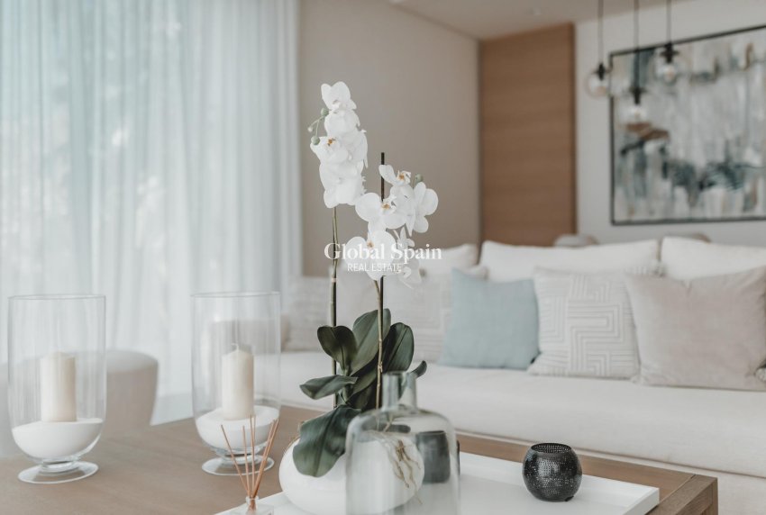 Nueva construcción  - APARTAMENTO -
BENAHAVÍS - Parque Botanico