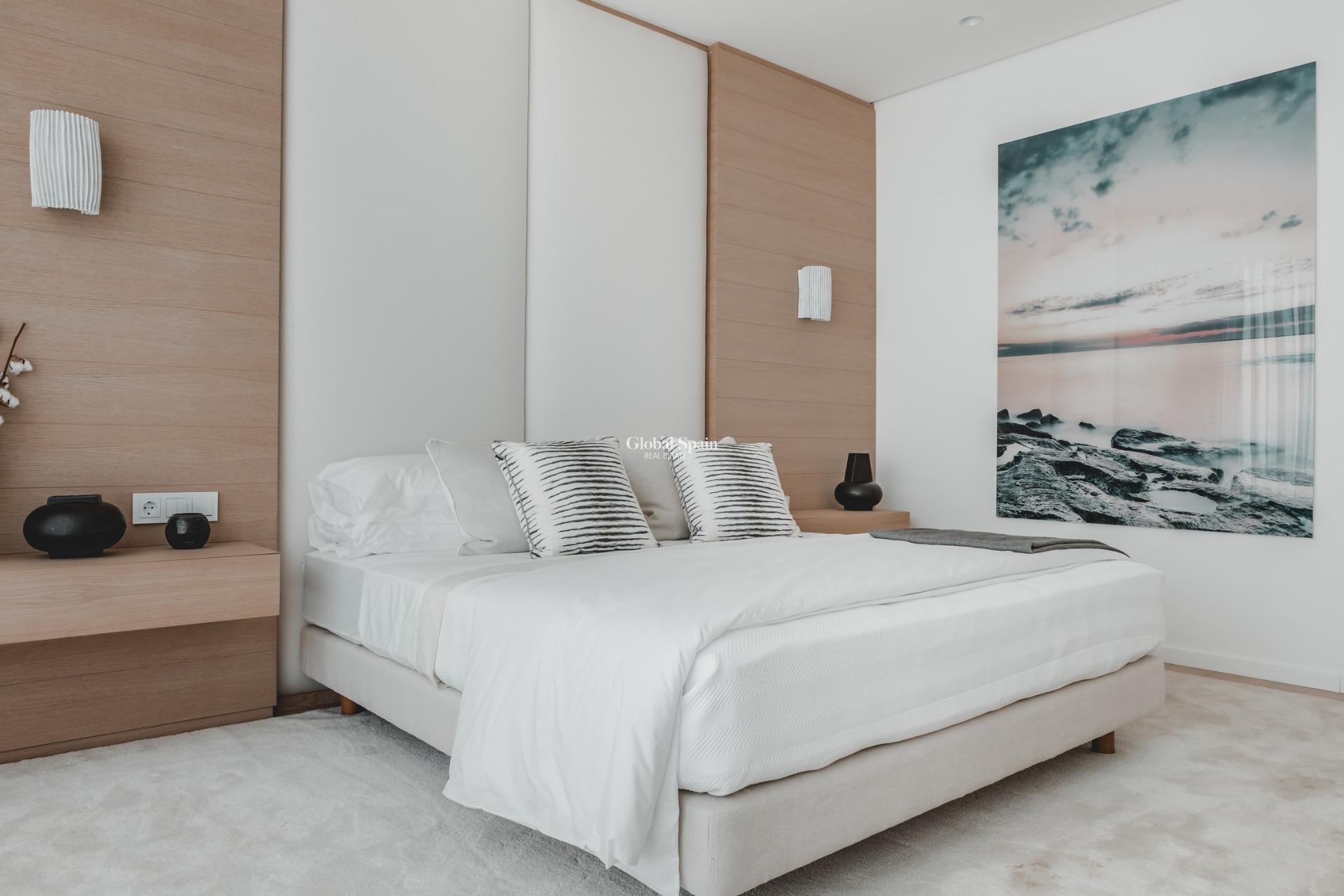 Nueva construcción  - APARTAMENTO -
BENAHAVÍS - Parque Botanico