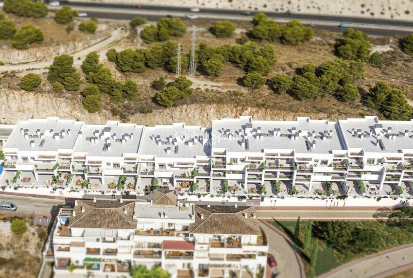 Nueva construcción  - APARTAMENTO -
BENALMÁDENA - Benalmádena Pueblo