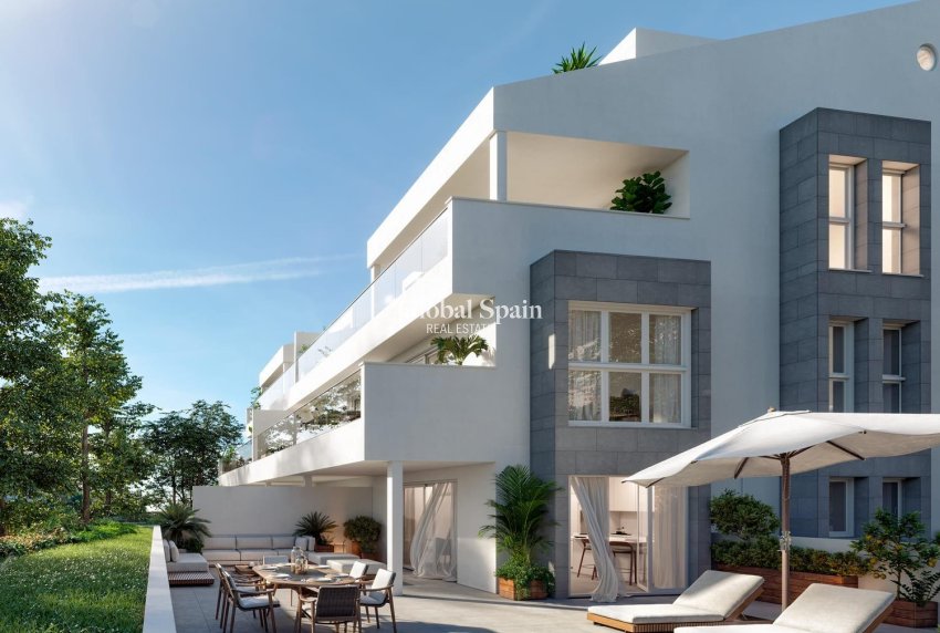 Nueva construcción  - APARTAMENTO -
BENALMÁDENA - Nueva Torrequebrada