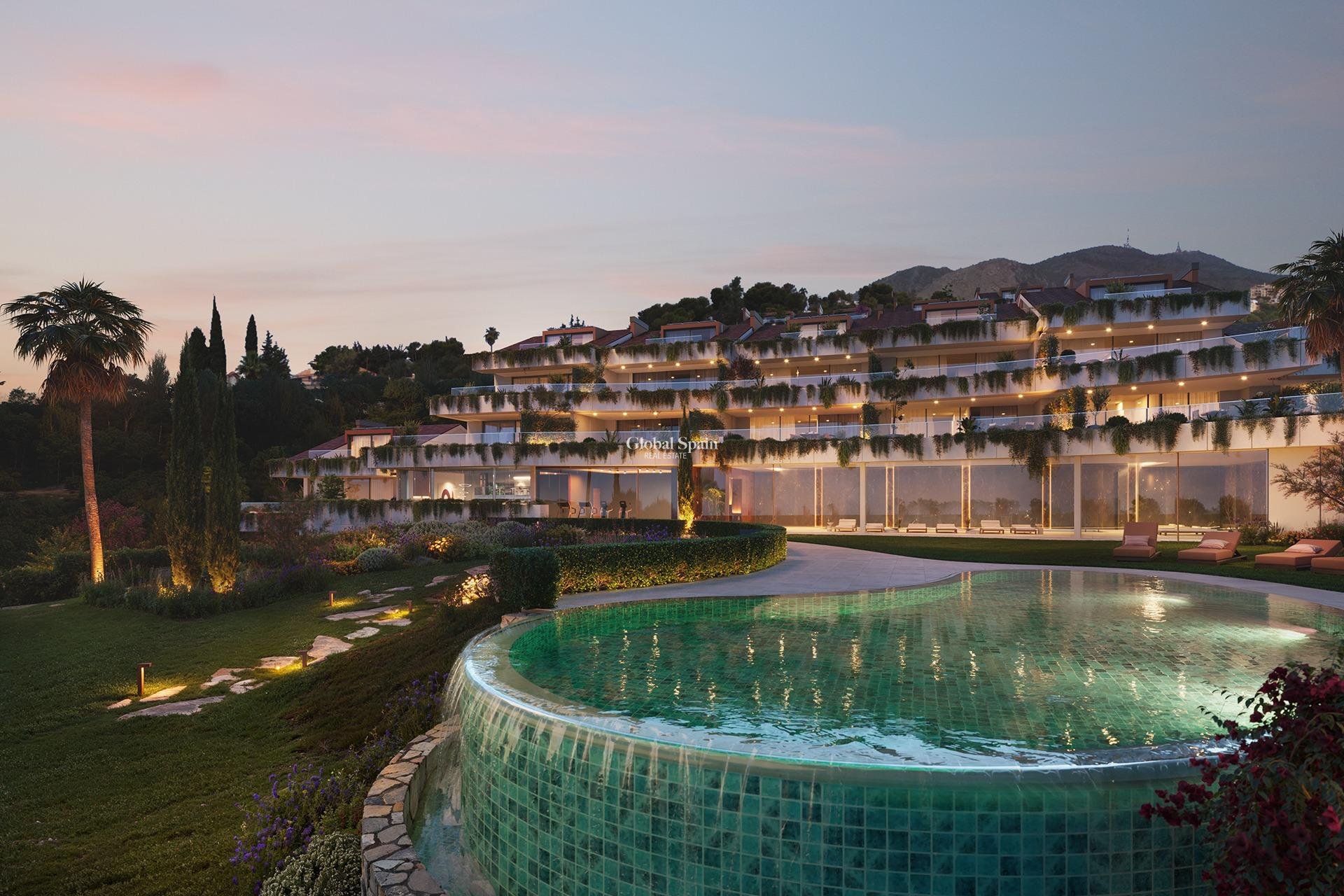 Nueva construcción  - APARTAMENTO -
BENALMÁDENA - Torremuelle