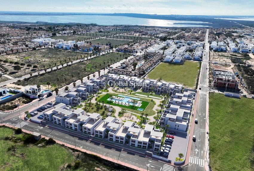Nueva construcción  - APARTAMENTO -
CIUDAD QUESADA