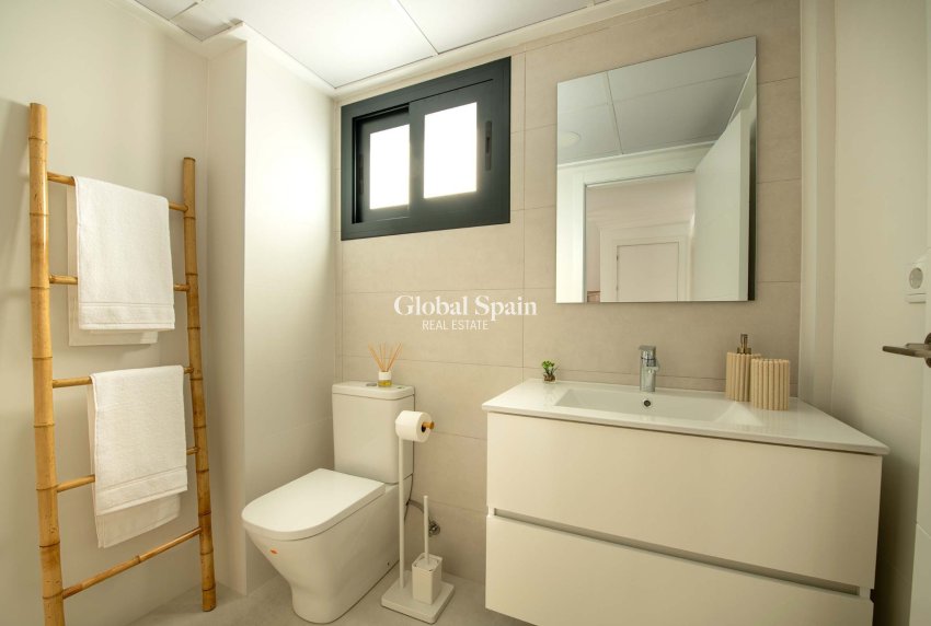 Nueva construcción  - APARTAMENTO -
COX - Cox