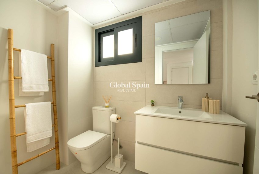 Nueva construcción  - APARTAMENTO -
COX - San Fernando