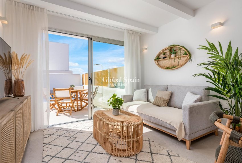 Nueva construcción  - APARTAMENTO -
DOLORES