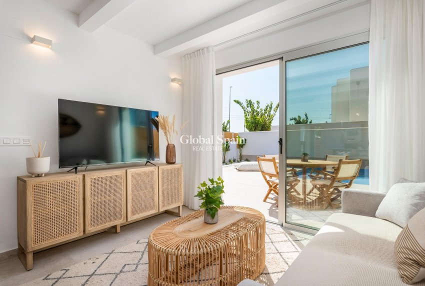 Nueva construcción  - APARTAMENTO -
DOLORES